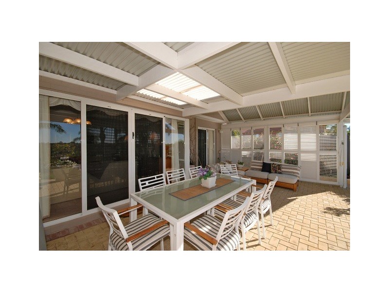 45 Whitfeld Terrace, Winthrop WA 6150