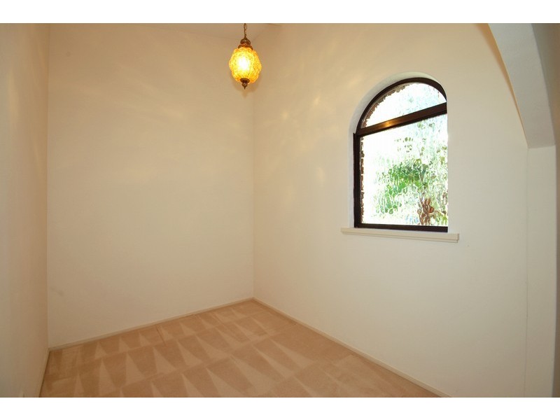 5 Gough Place, Booragoon WA 6154