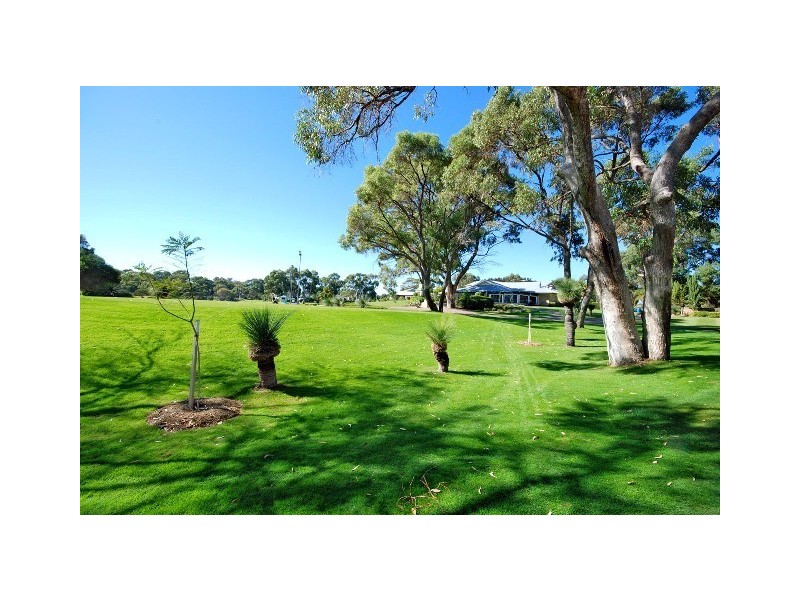 42 Spyglass Grove, Connolly WA 6027