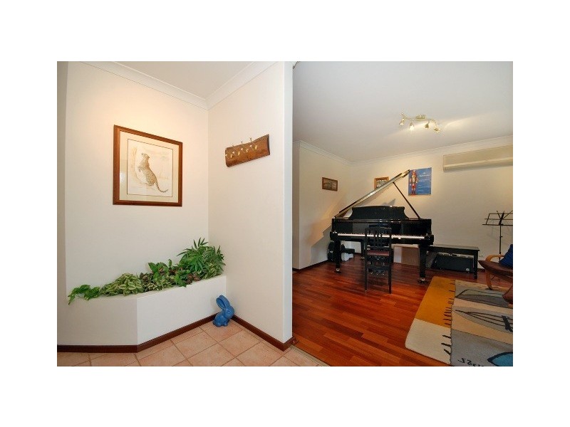 46 Simpson St, Ardross WA 6153