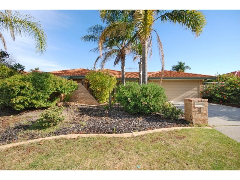4 Donavon Rise, Murdoch WA 6150