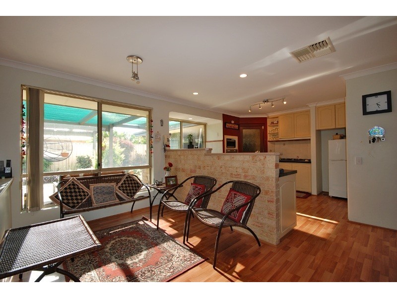 4 Donavon Rise, Murdoch WA 6150