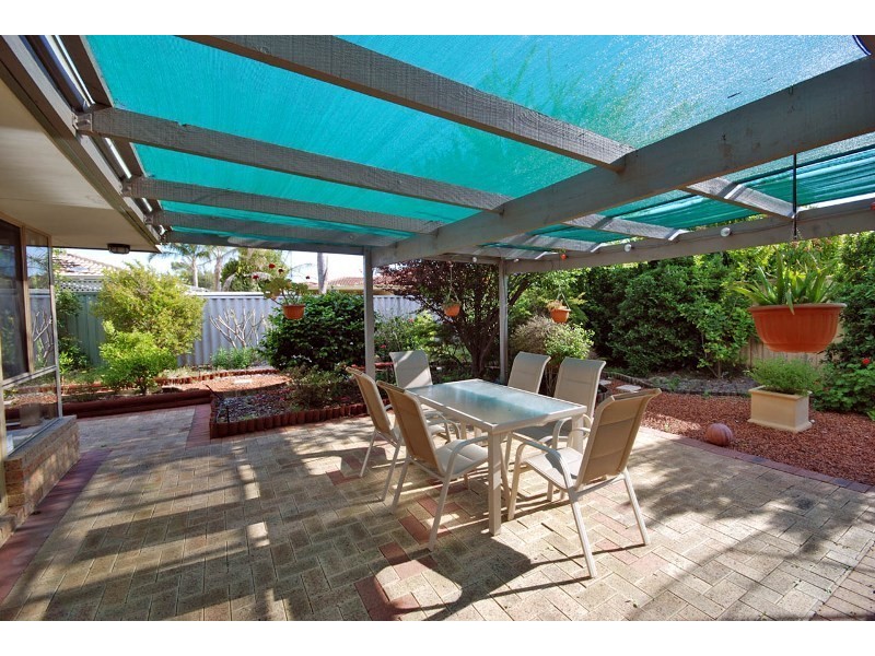 4 Donavon Rise, Murdoch WA 6150