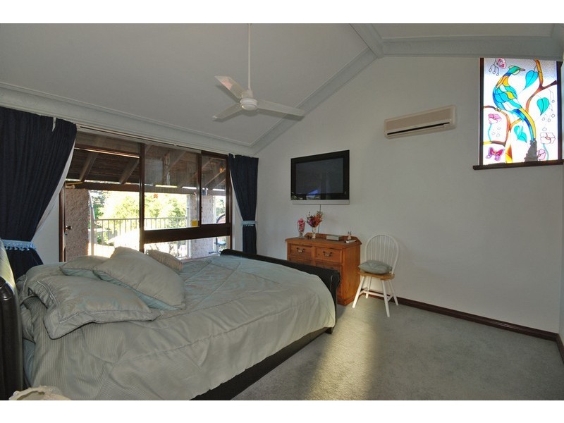 66 Moreing Road, Attadale WA 6156