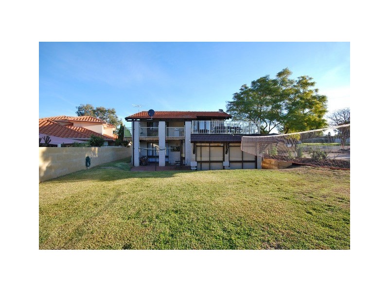 66 Moreing Road, Attadale WA 6156