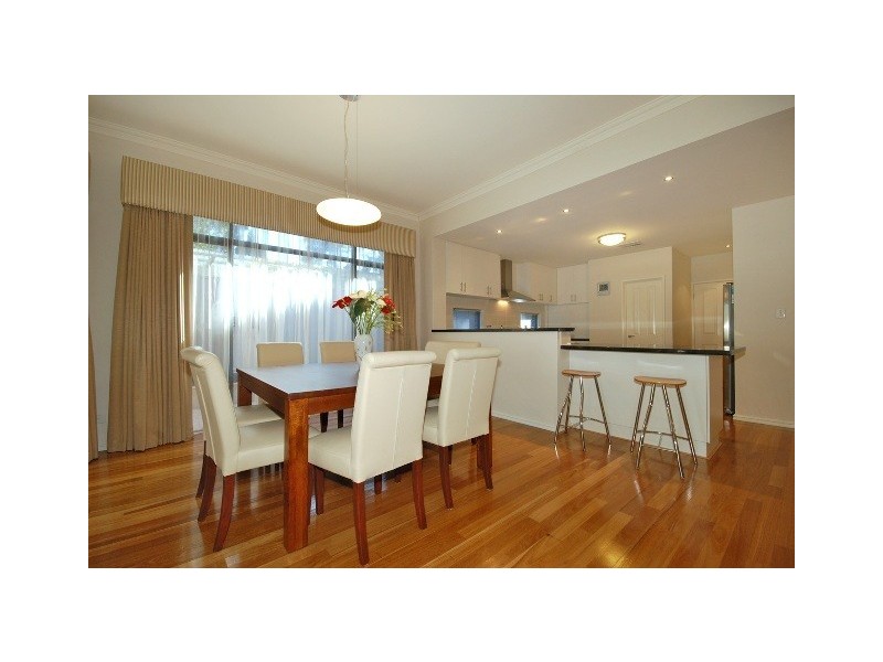 9 Davenport Road, Booragoon WA 6154