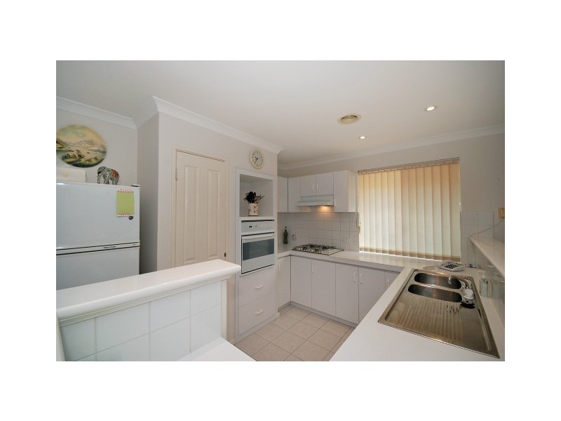 1/49 Reynolds Rd, Mount Pleasant WA 6153