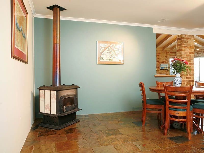 20 Northmore Cr, Winthrop WA 6150