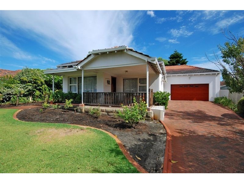 11 Wren St, Mount Pleasant WA 6153