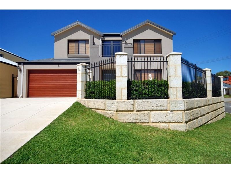 7A Allerton Way, Booragoon WA 6154