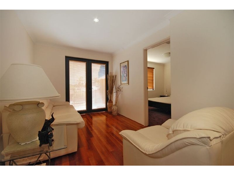 7A Allerton Way, Booragoon WA 6154