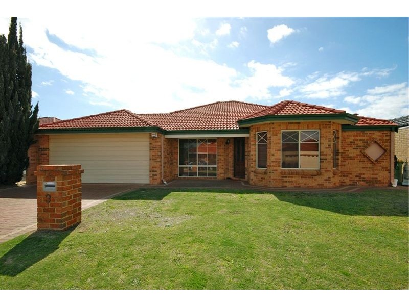 3 Rudd Cove, Canning Vale WA 6155