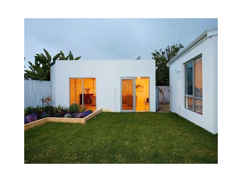 26 Langley  Way, Booragoon WA 6154