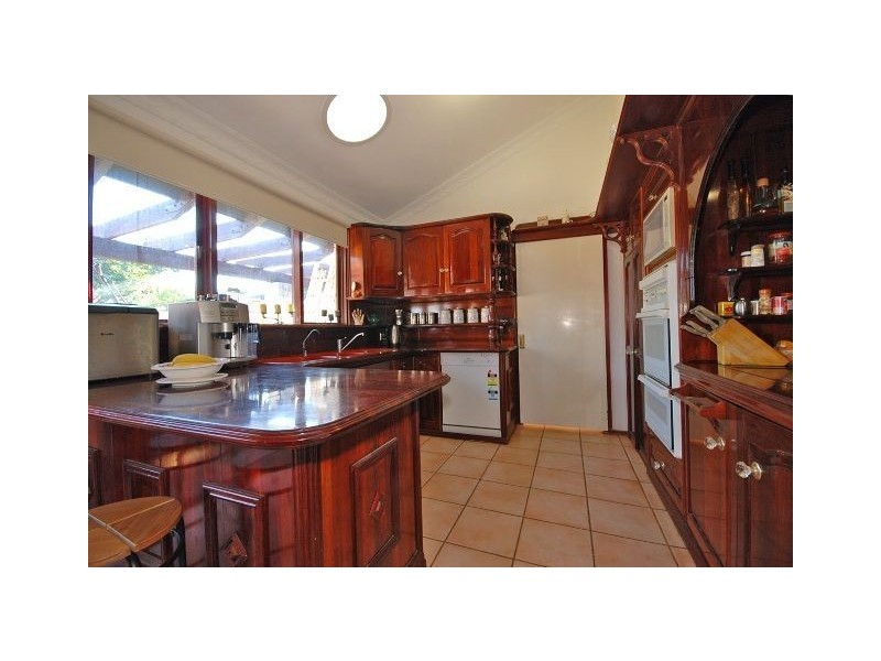 66 Moreing Rd, Attadale WA 6156