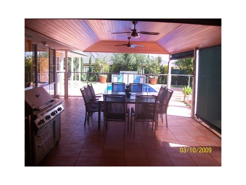 98 Aitken Drive, Winthrop WA 6150