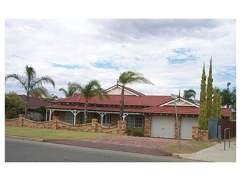 98 Aitken Drive, Winthrop WA 6150