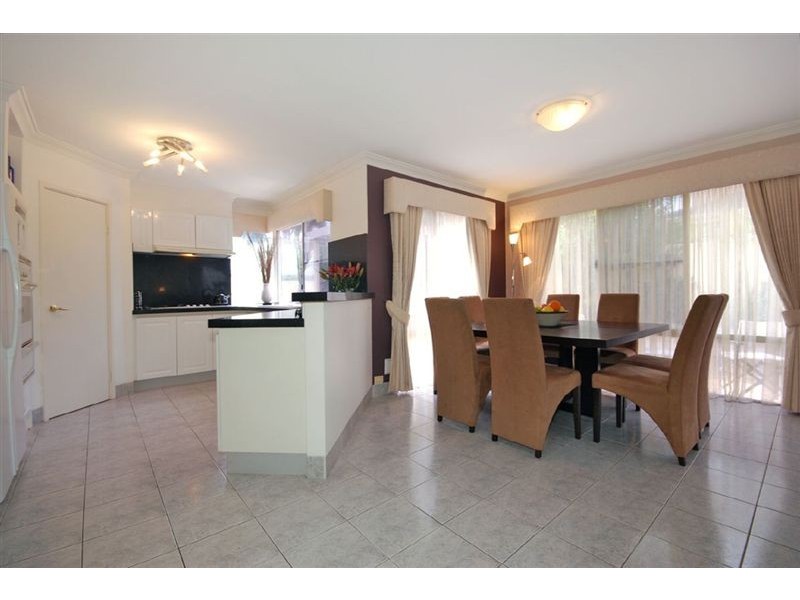 1 Woolnough Heights, Kardinya WA 6163