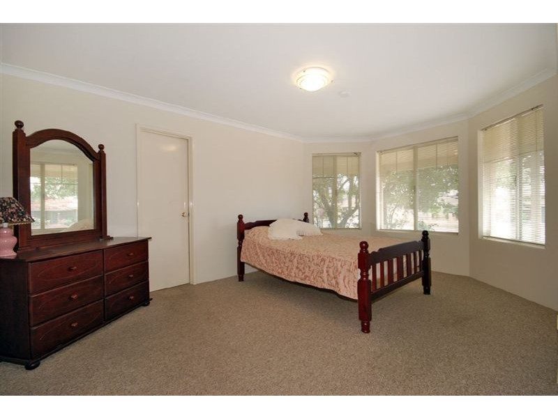 18 Apsley Road, Willetton WA 6155