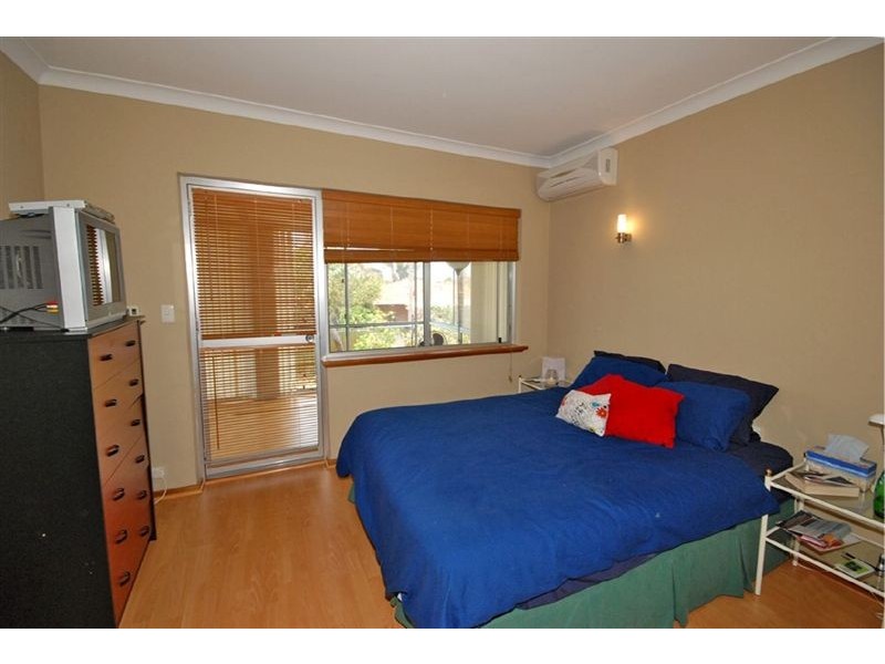 226 Riseley Street, Booragoon WA 6154