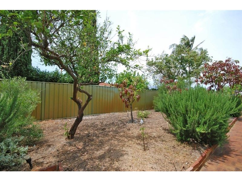 226 Riseley Street, Booragoon WA 6154