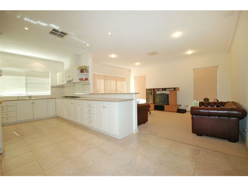 34B Simpson Street, Applecross WA 6153