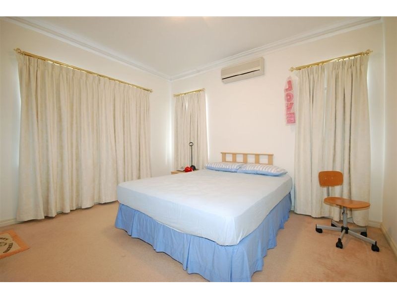 34B Simpson Street, Applecross WA 6153