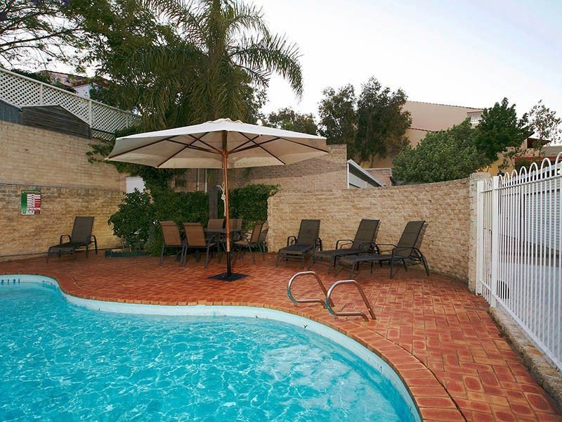 11/23 Swan Street, South Perth WA 6151