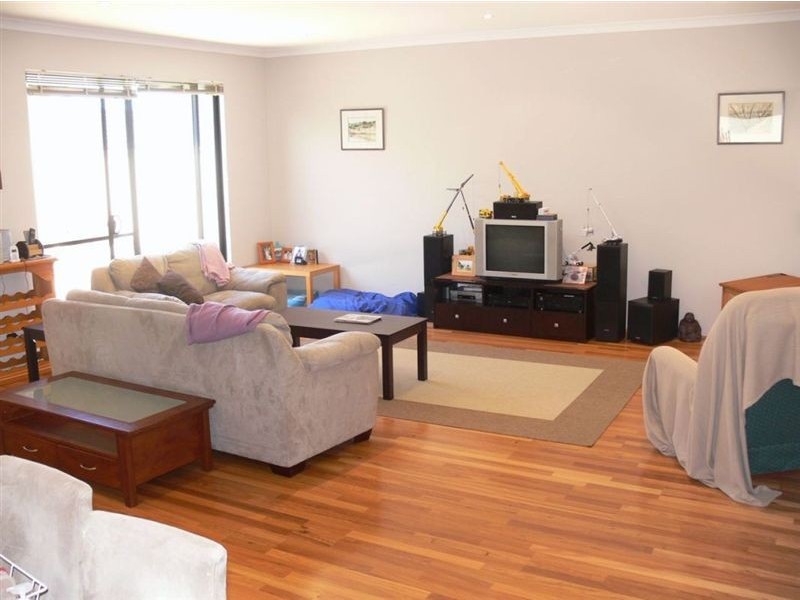 40 Bayview Tce, Yangebup WA 6164