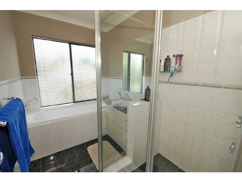 38 Lomandra Drive, Canning Vale WA 6155