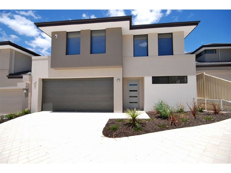 5/16 Lowes Street, Cloverdale WA 6105