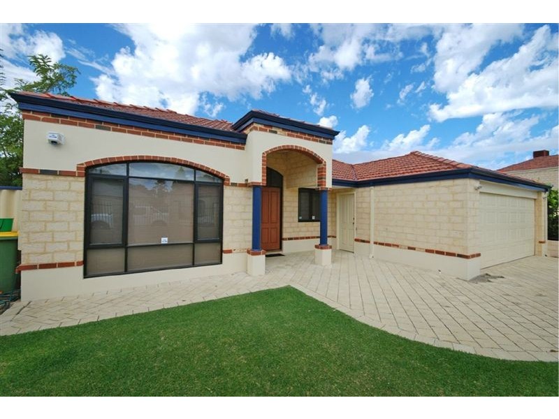 26 Kardan Circuit, Karawara WA 6152