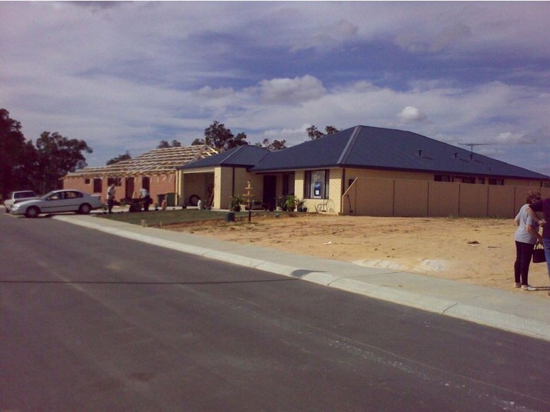 6 Wardang Way, Byford WA 6122
