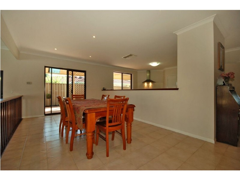 30 Kingsmill Gardens, Winthrop WA 6150