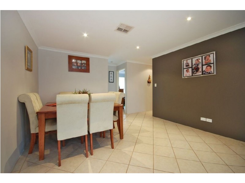 54 Daly Circle, Langford WA 6147