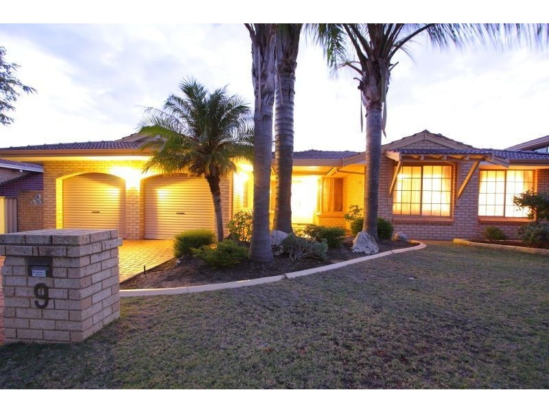 9 Gamblen Way, Winthrop WA 6150