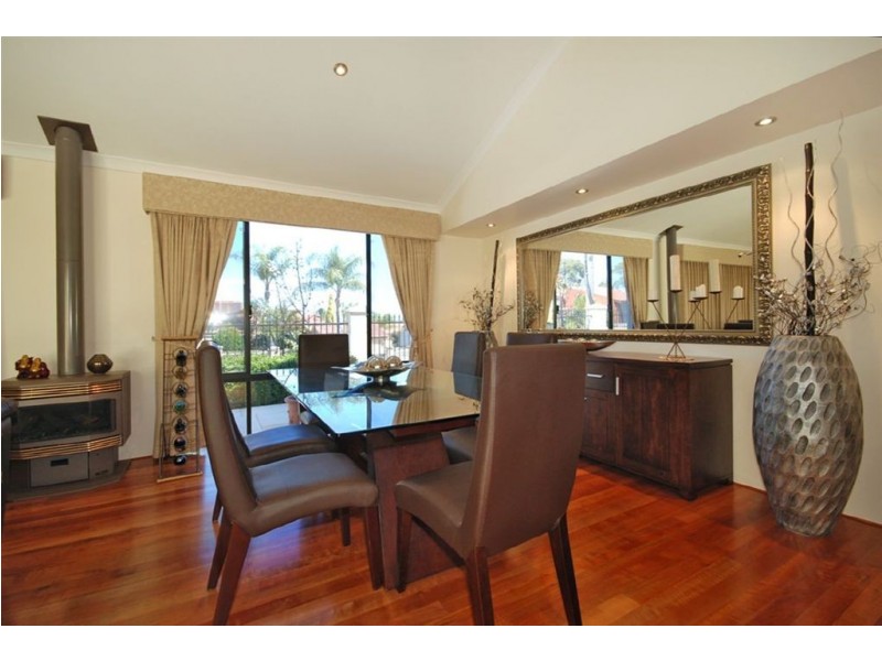7A Allerton Way, Booragoon WA 6154