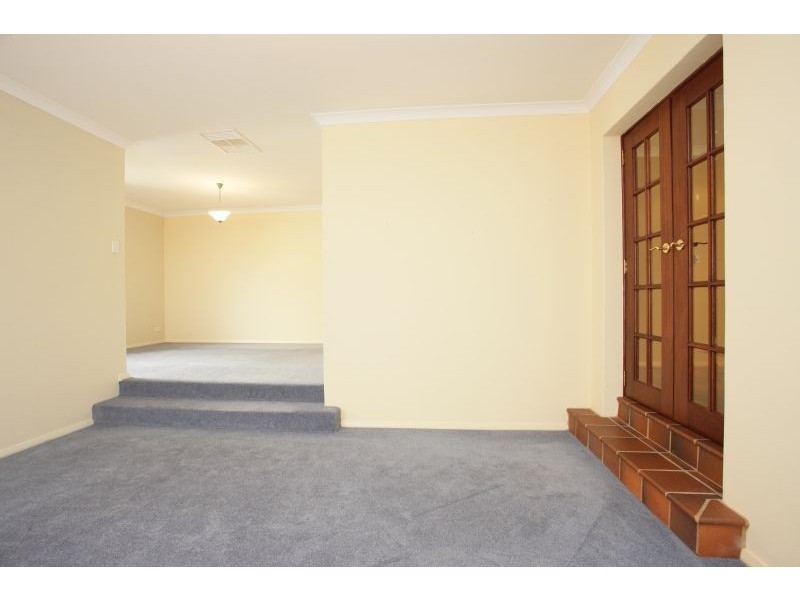 35 Cooper Ridge, Winthrop WA 6150