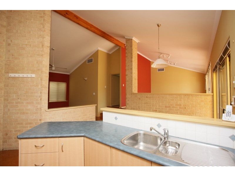 35 Cooper Ridge, Winthrop WA 6150