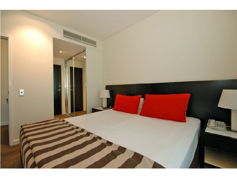 62/33 Mounts Bay Rd, Perth WA 6000