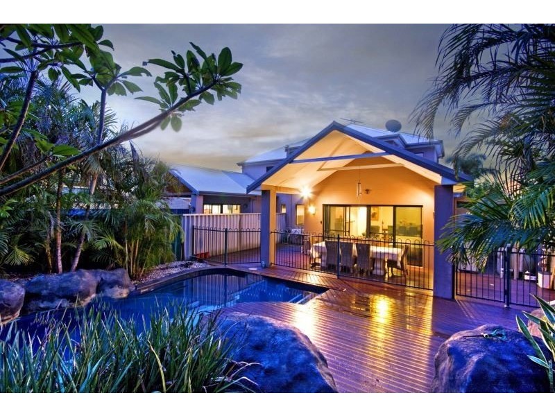 24 Robert Street, Como WA 6152