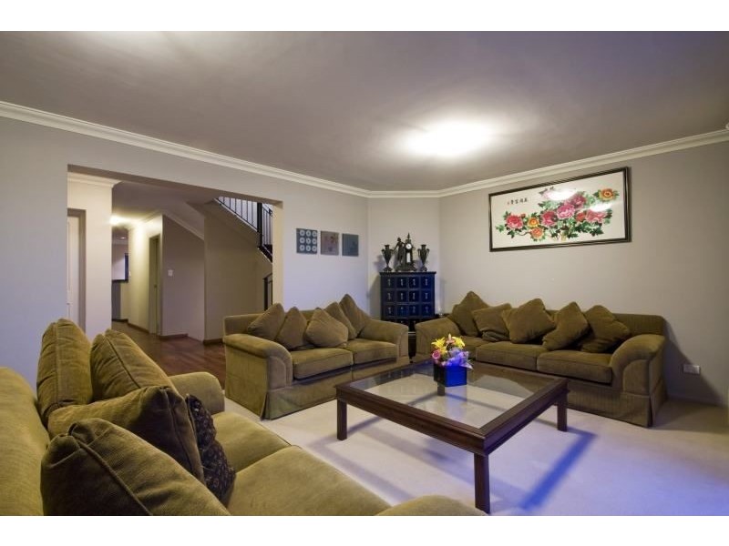 24 Robert Street, Como WA 6152