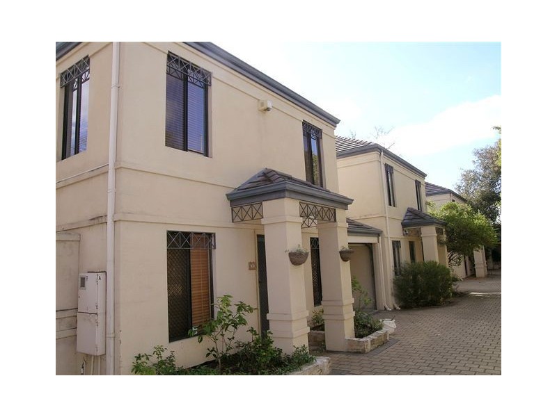 10 Kintail Rd, Applecross WA 6153