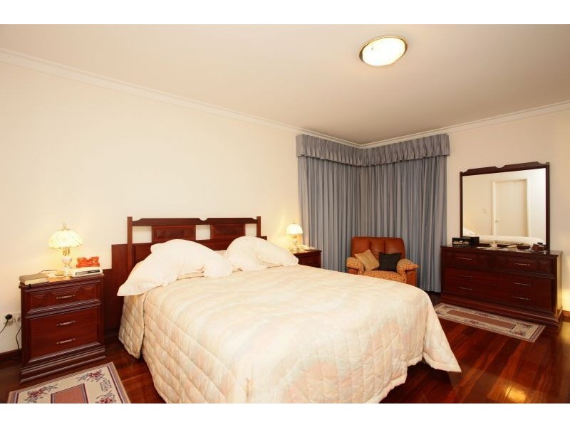 273B Riverton Drive, Shelley WA 6148