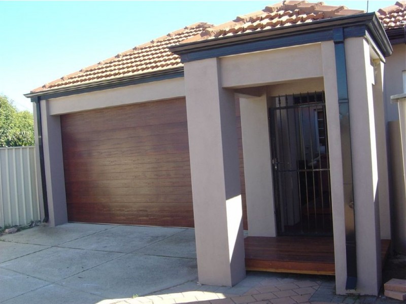 20A Henning Crescent, Manning WA 6152