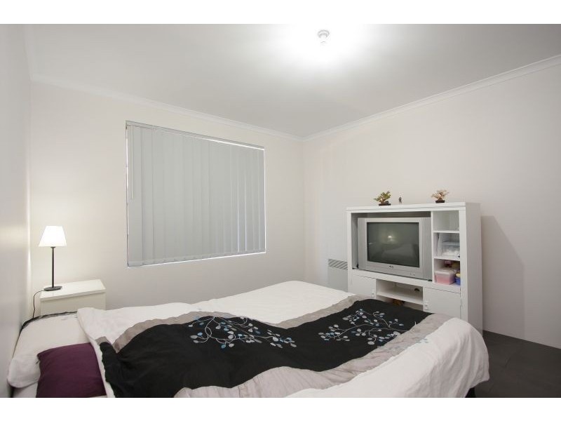 7 Malting Ct, Canning Vale WA 6155