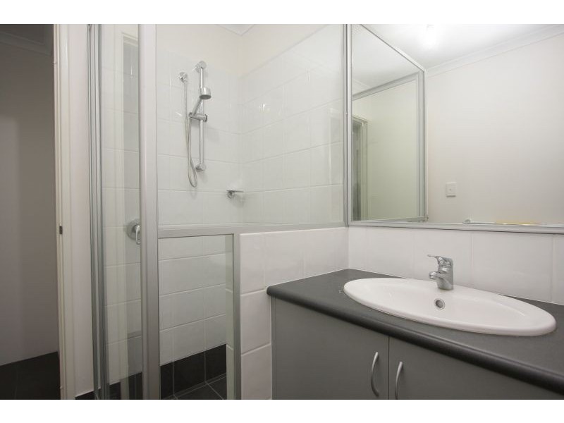 7 Malting Ct, Canning Vale WA 6155