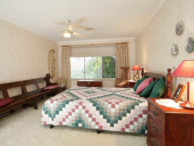 41 Windelya Rd, Kardinya WA 6163