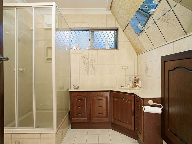 41 Windelya Rd, Kardinya WA 6163