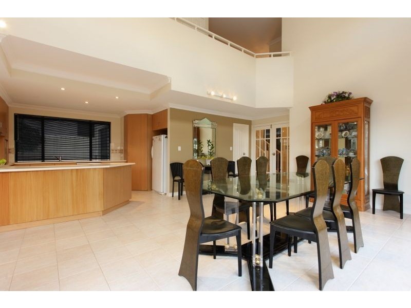 6 Helm St, Mount Pleasant WA 6153