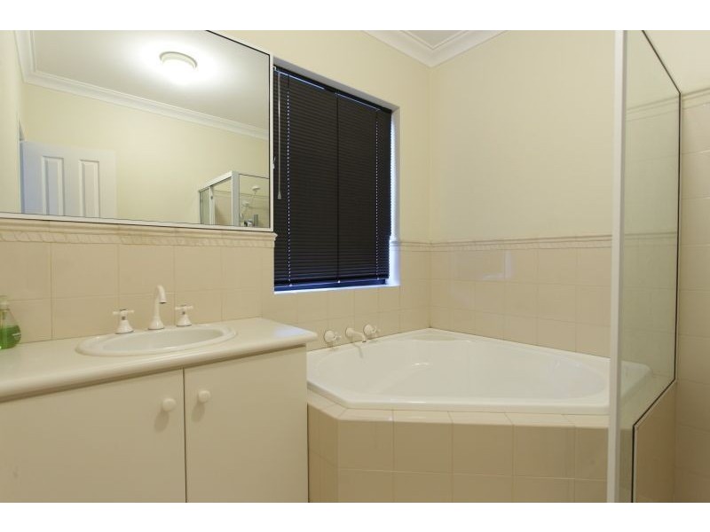 6 Helm St, Mount Pleasant WA 6153